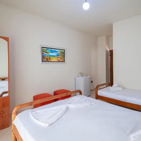 Aparthotel Serxhio 3*