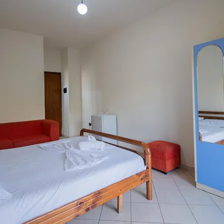 Serxhio Aparthotel