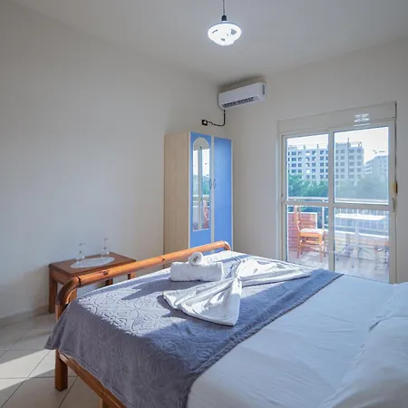 Serxhio Aparthotel 3*