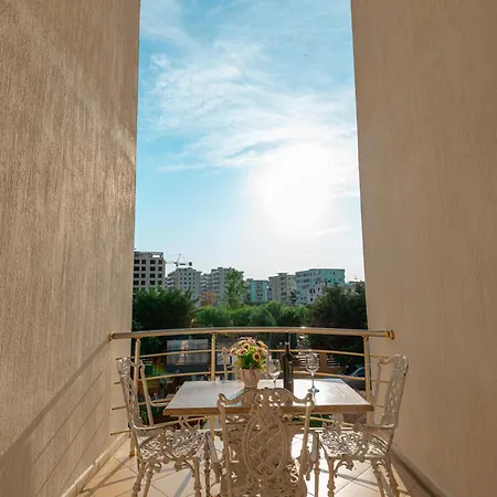 Serxhio Aparthotel