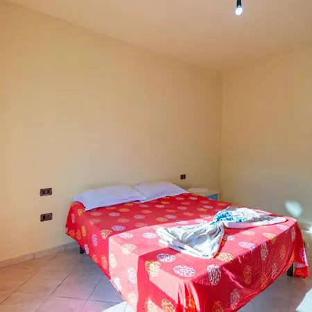 Serxhio Aparthotel 3*